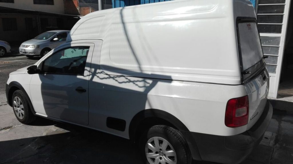 Camper caseta con copete para Volkswagen Saveiro / Robust 2010-2020 sin